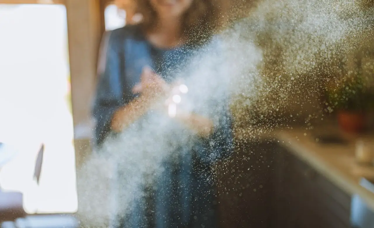 Il metodo infallibile per eliminare la polvere in casa senza fatica Il metodo infallibile per eliminare la polvere in casa senza fatica