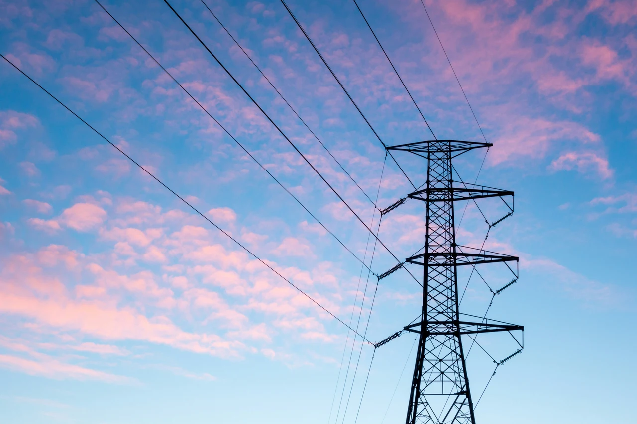 Servizio Elettrico Nazionale chiude: cosa succede a bollette e tariffe Servizio Elettrico Nazionale chiude: cosa succede a bollette e tariffe