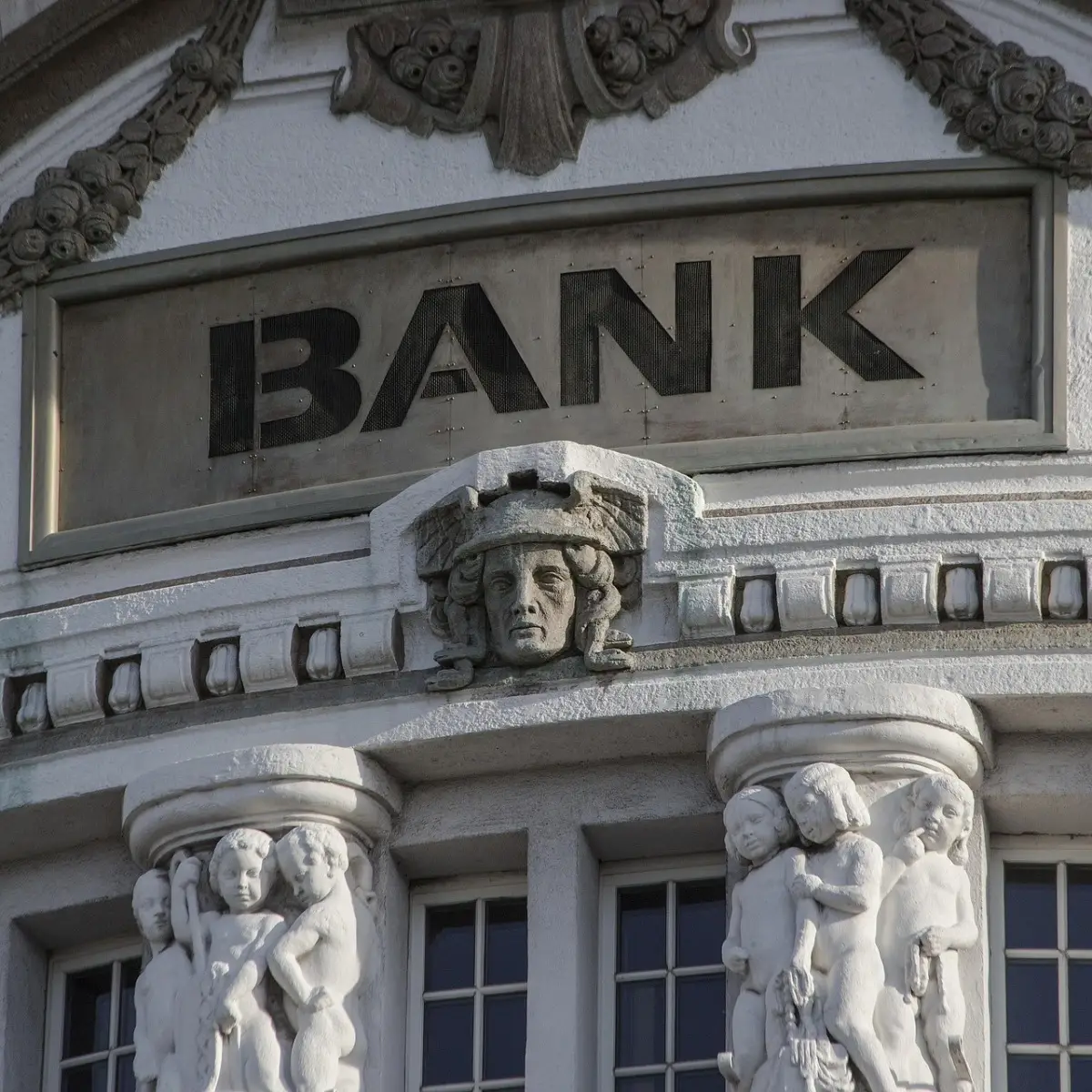 Hai soldi in banca inutilizzati? Ecco perché potresti perderli senza saperlo Hai soldi in banca inutilizzati? Ecco perché potresti perderli senza saperlo