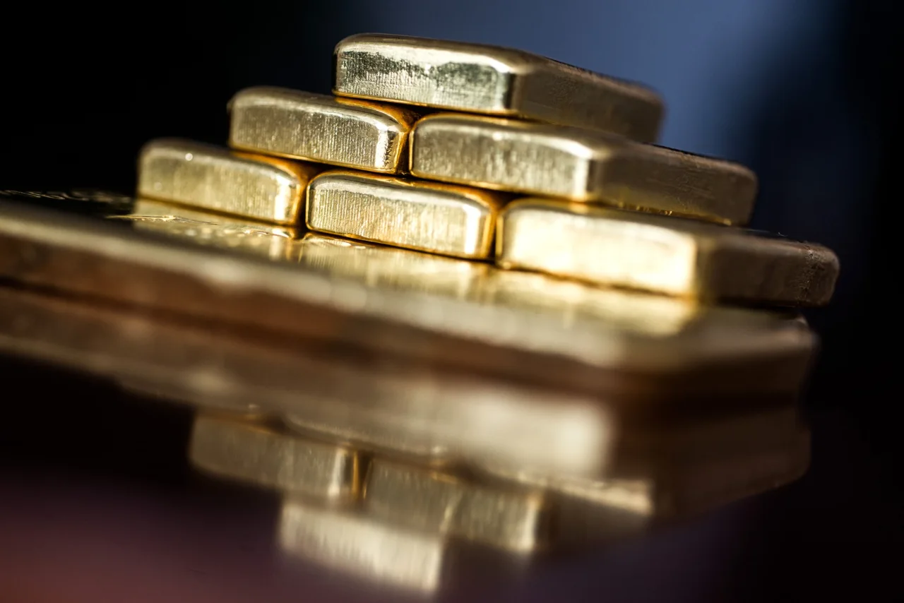 Oro in aumento: perché in estate potrebbe essere il momento giusto per investire Oro in aumento: perché in estate potrebbe essere il momento giusto per investire