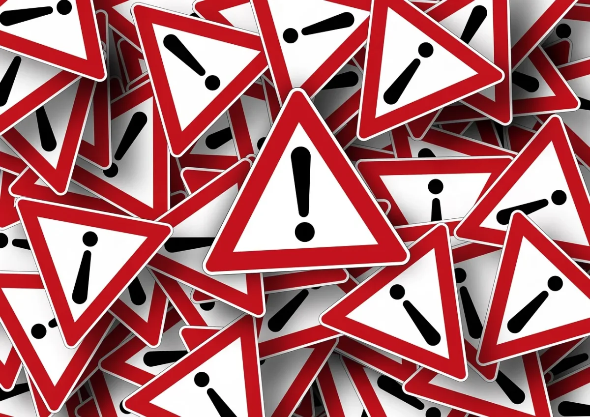 Attenzione alle truffe finanziarie estive: ecco come riconoscerle subito Attenzione alle truffe finanziarie estive: ecco come riconoscerle subito