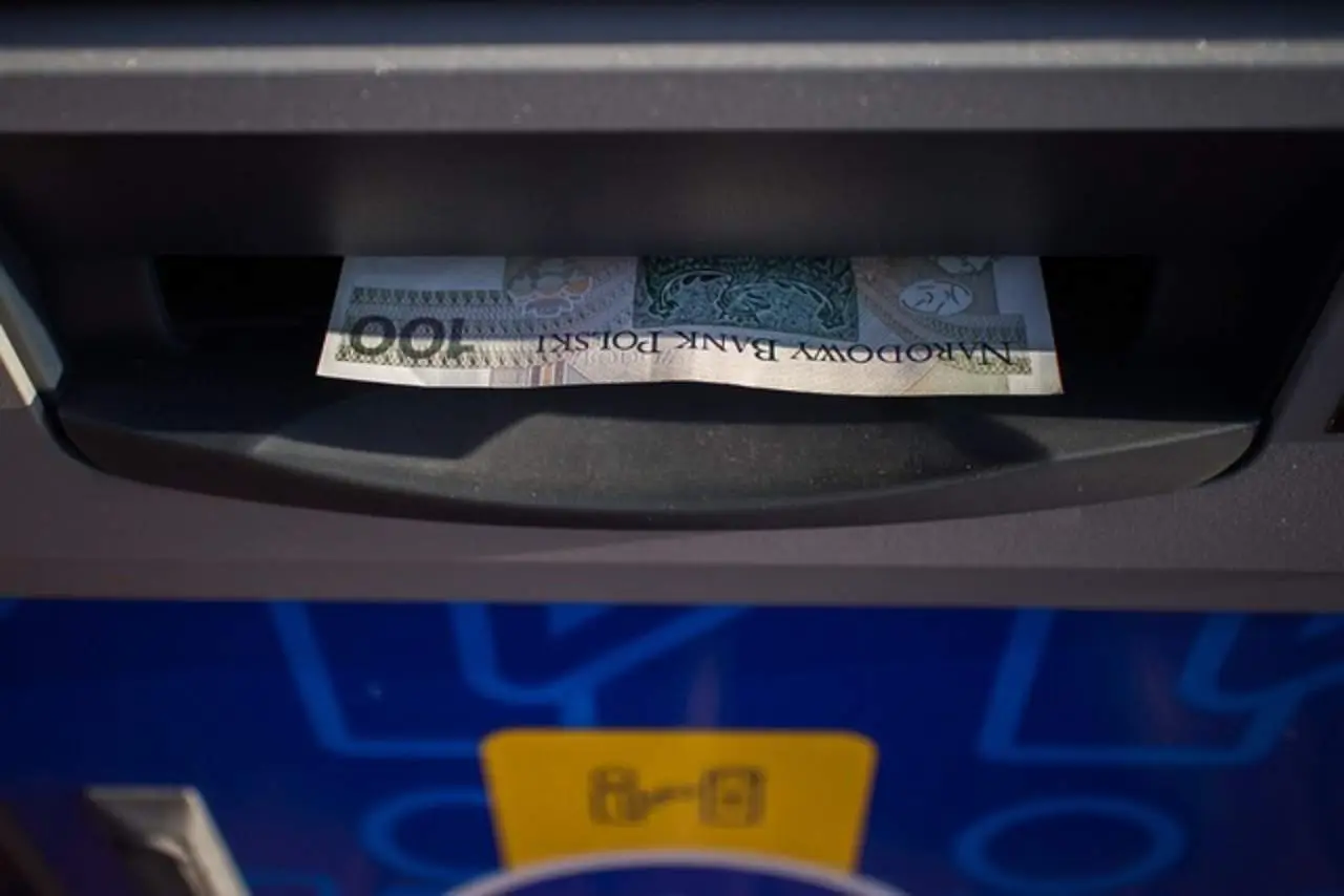 Prelievi frequenti dal bancomat: quando possono attirare l’attenzione del fisco Prelievi frequenti dal bancomat: quando possono attirare l’attenzione del fisco