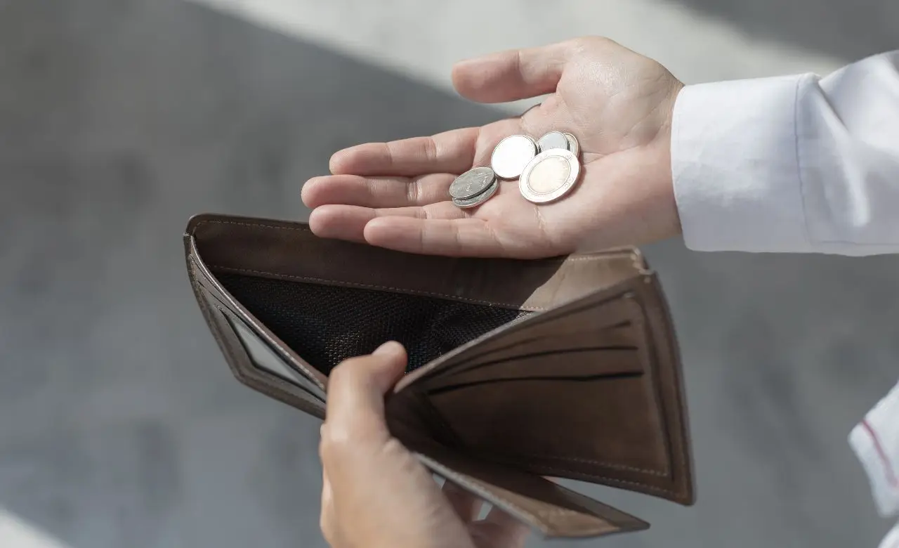 Hai soldi in banca inutilizzati? Ecco perché potresti perderli senza saperlo Hai soldi in banca inutilizzati? Ecco perché potresti perderli senza saperlo