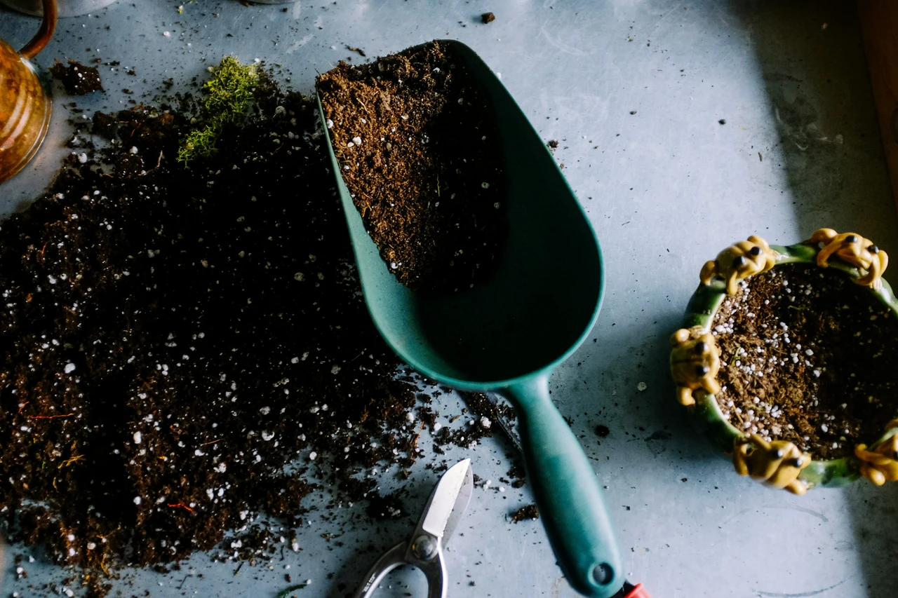 Rendi il tuo compost più efficace usando questa miscela naturale consigliata dagli esperti Rendi il tuo compost più efficace usando questa miscela naturale consigliata dagli esperti