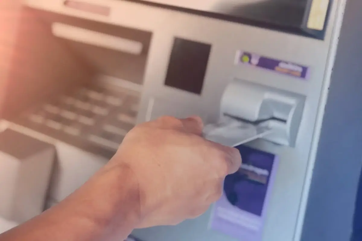 Controlli automatici sul bancomat: cosa cambia adesso per i risparmiatori Controlli automatici sul bancomat: cosa cambia adesso per i risparmiatori