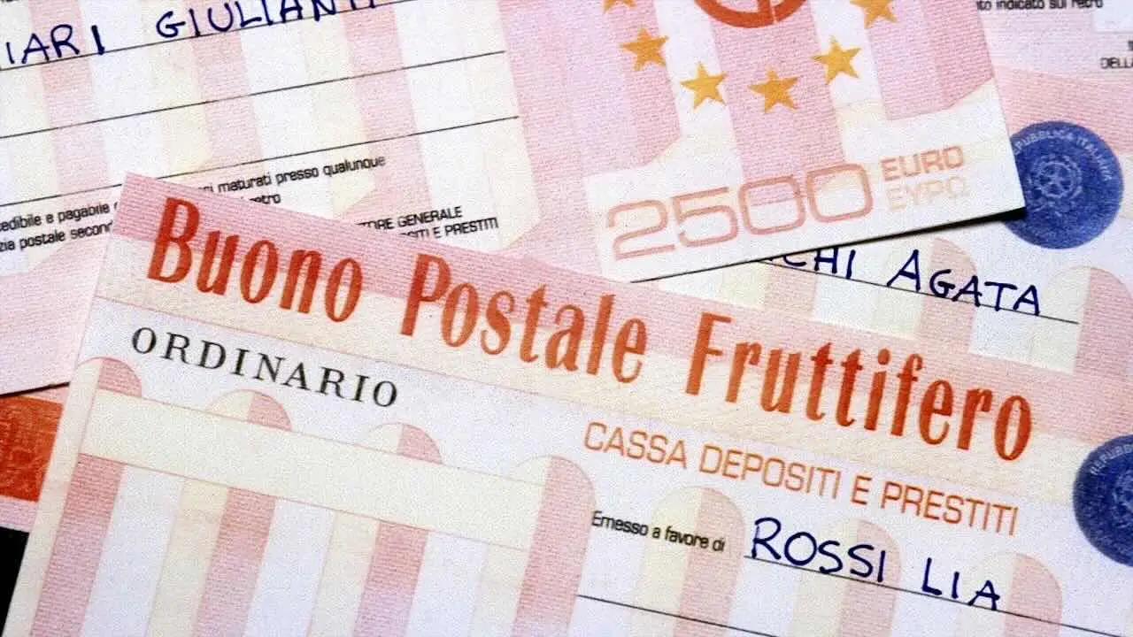 Scarica subito la guida pratica ai buoni postali attivi più vantaggiosi del momento Scarica subito la guida pratica ai buoni postali attivi più vantaggiosi del momento